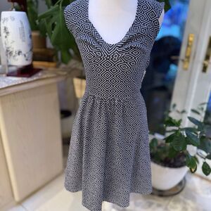 Anthropologie Stamp STCL 9-H15 Stripe Geometric  Halter Dress Size‎ 8 Pockets